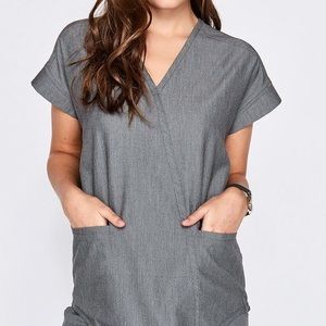 ISO Figs taza scrub top XS